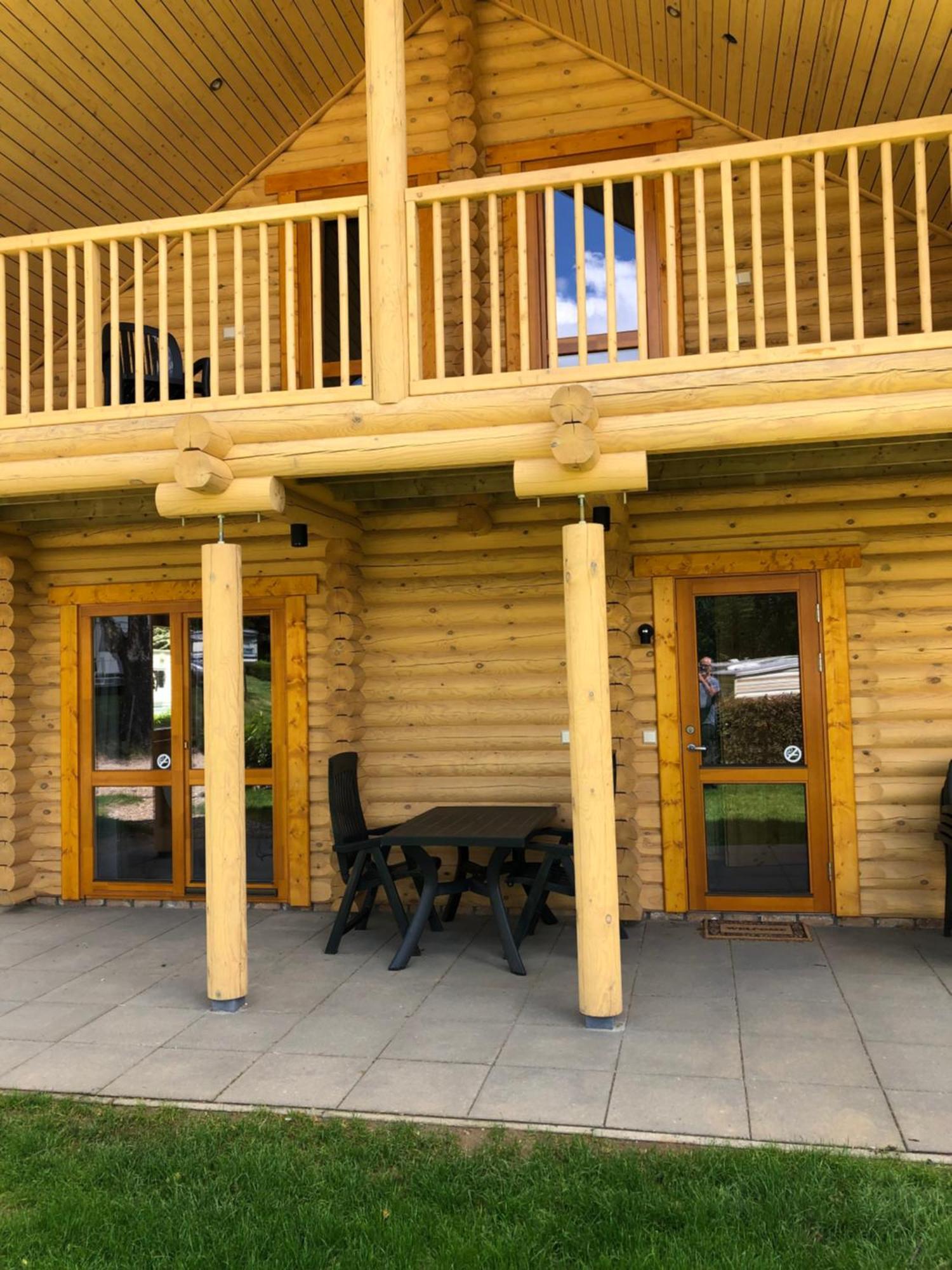 Boomstamhuis High Chaparral Oorsbeek Exterior foto
